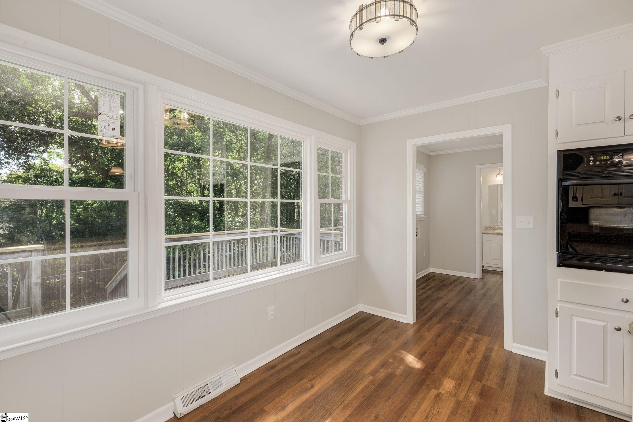 101 Hitching Post Lane