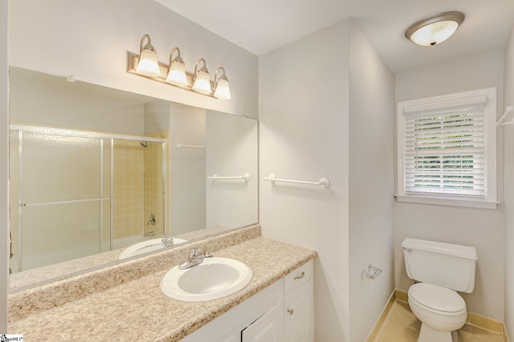 101 Hitching Post Lane