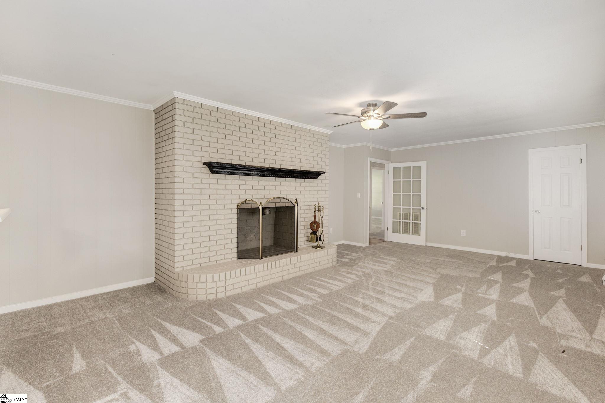 101 Hitching Post Lane