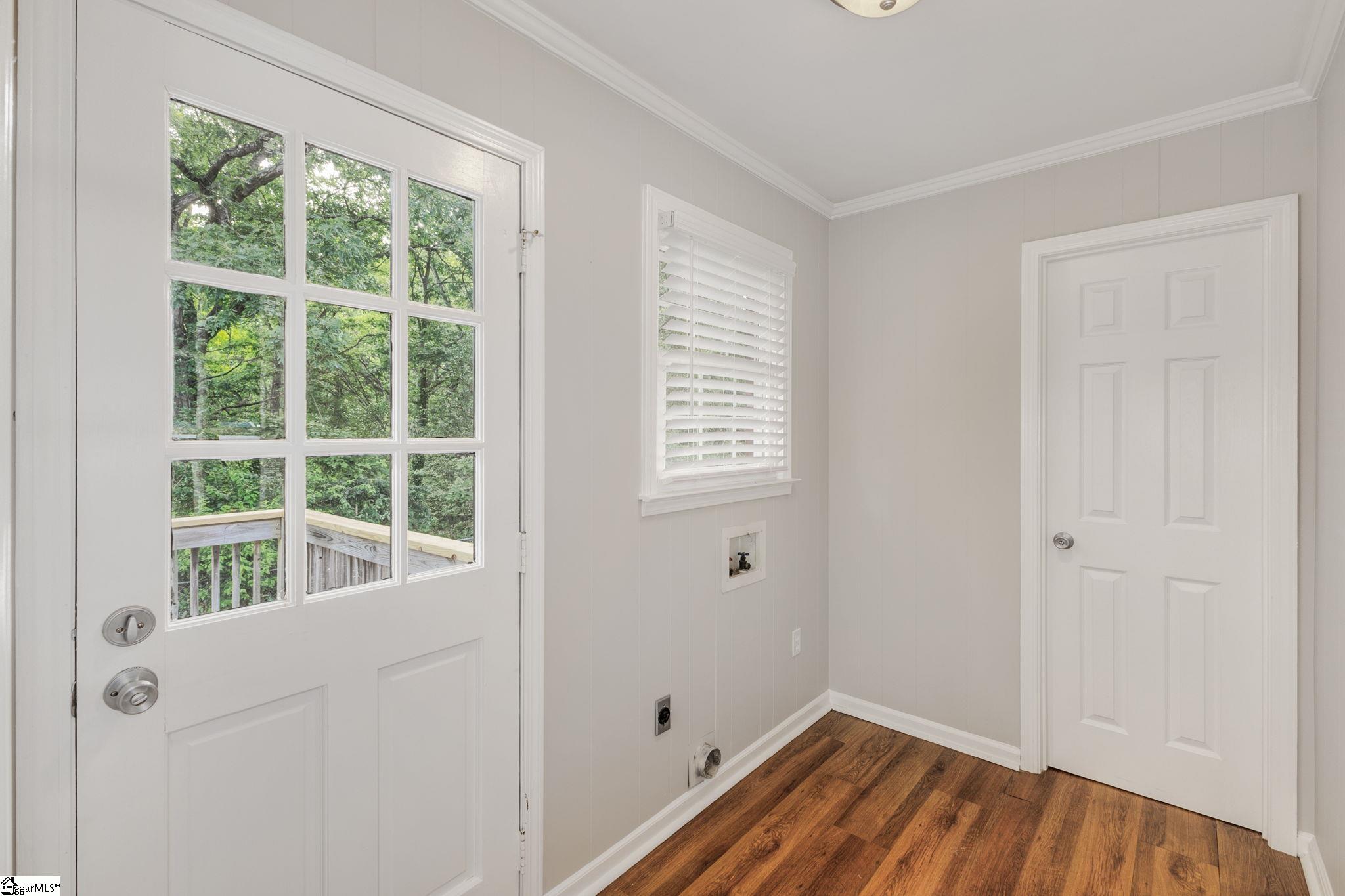 101 Hitching Post Lane