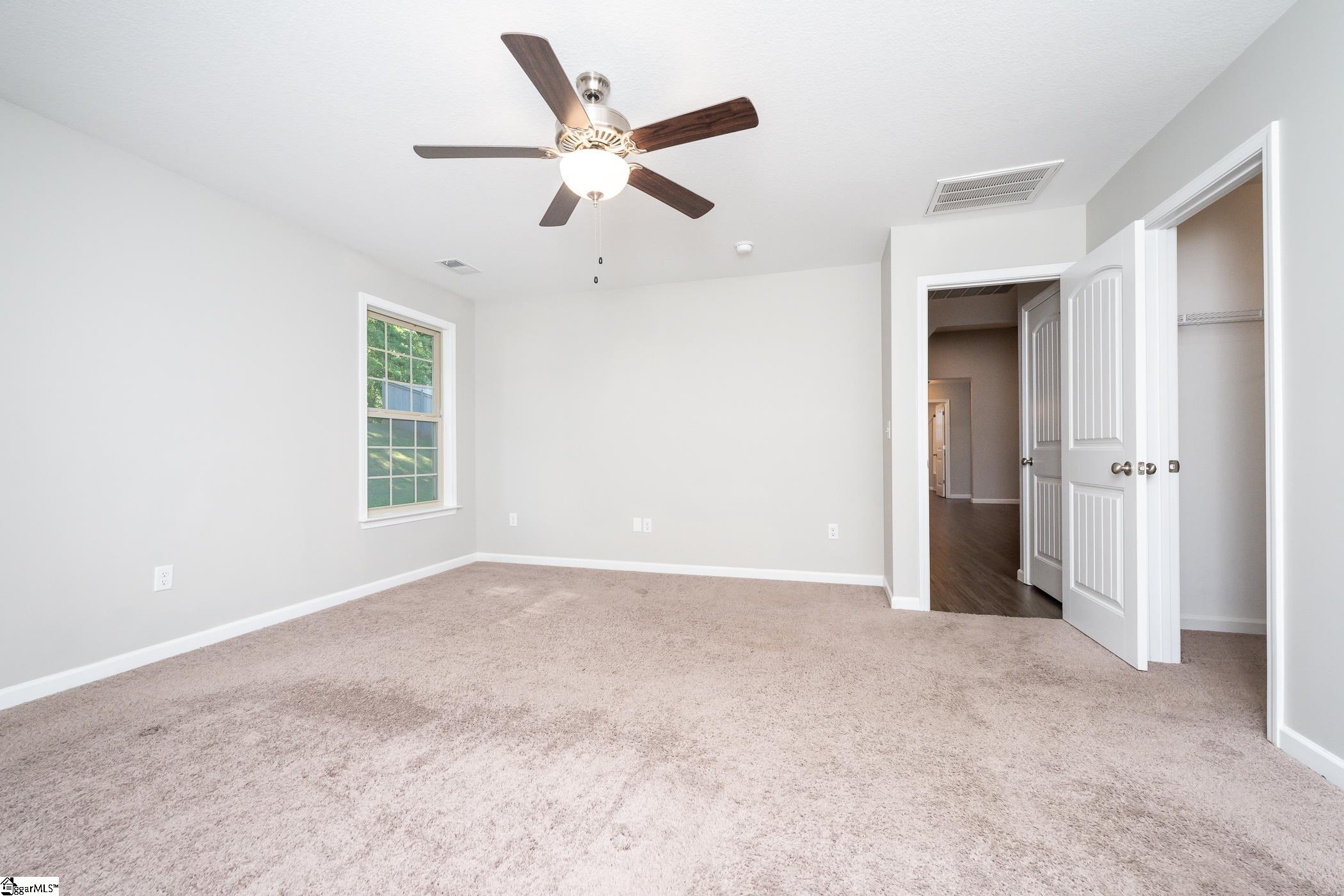 10 Lockeland Park Drive