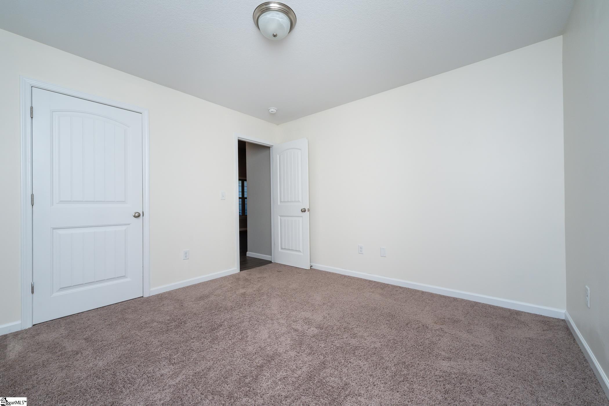 10 Lockeland Park Drive