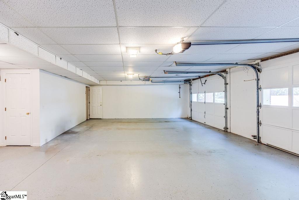 1100 Kensington Lake Drive