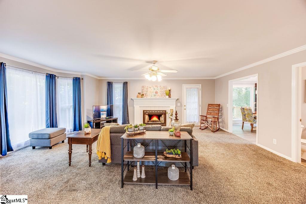 1100 Kensington Lake Drive