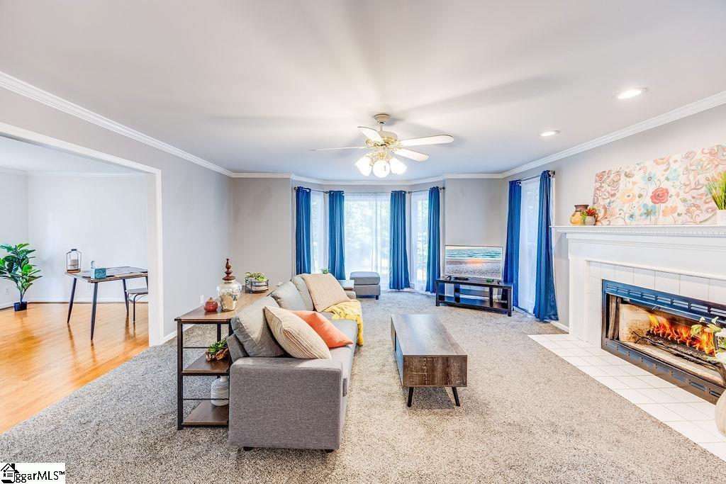 1100 Kensington Lake Drive