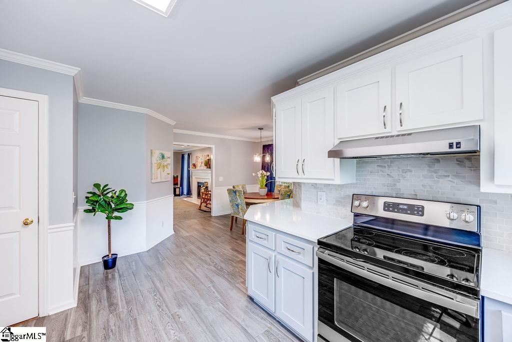 1100 Kensington Lake Drive