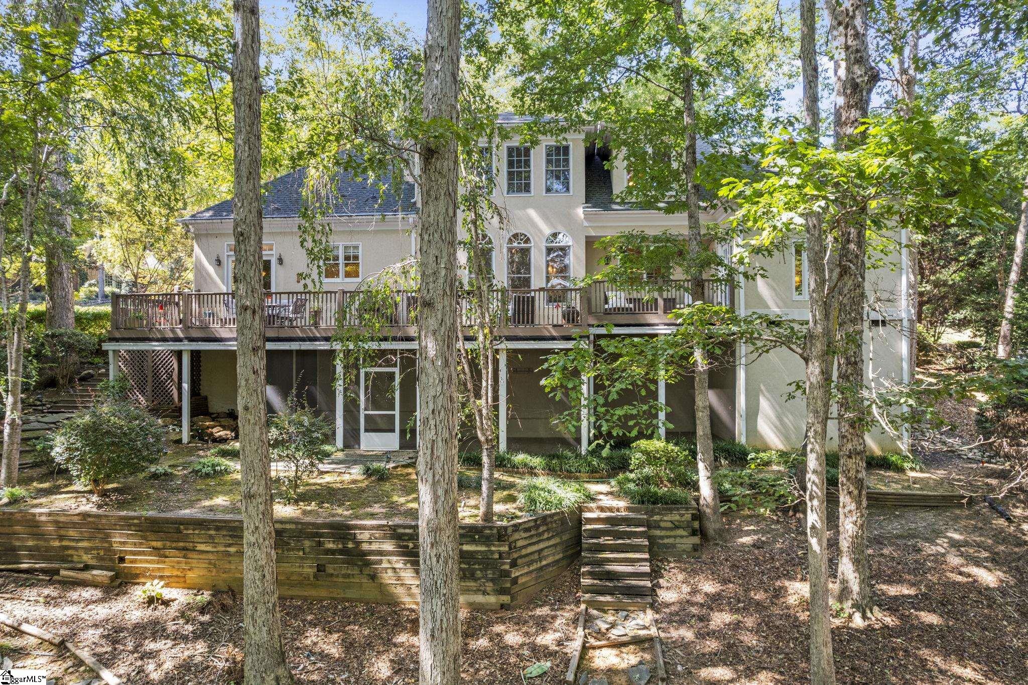 206 Walnut Trace Court
