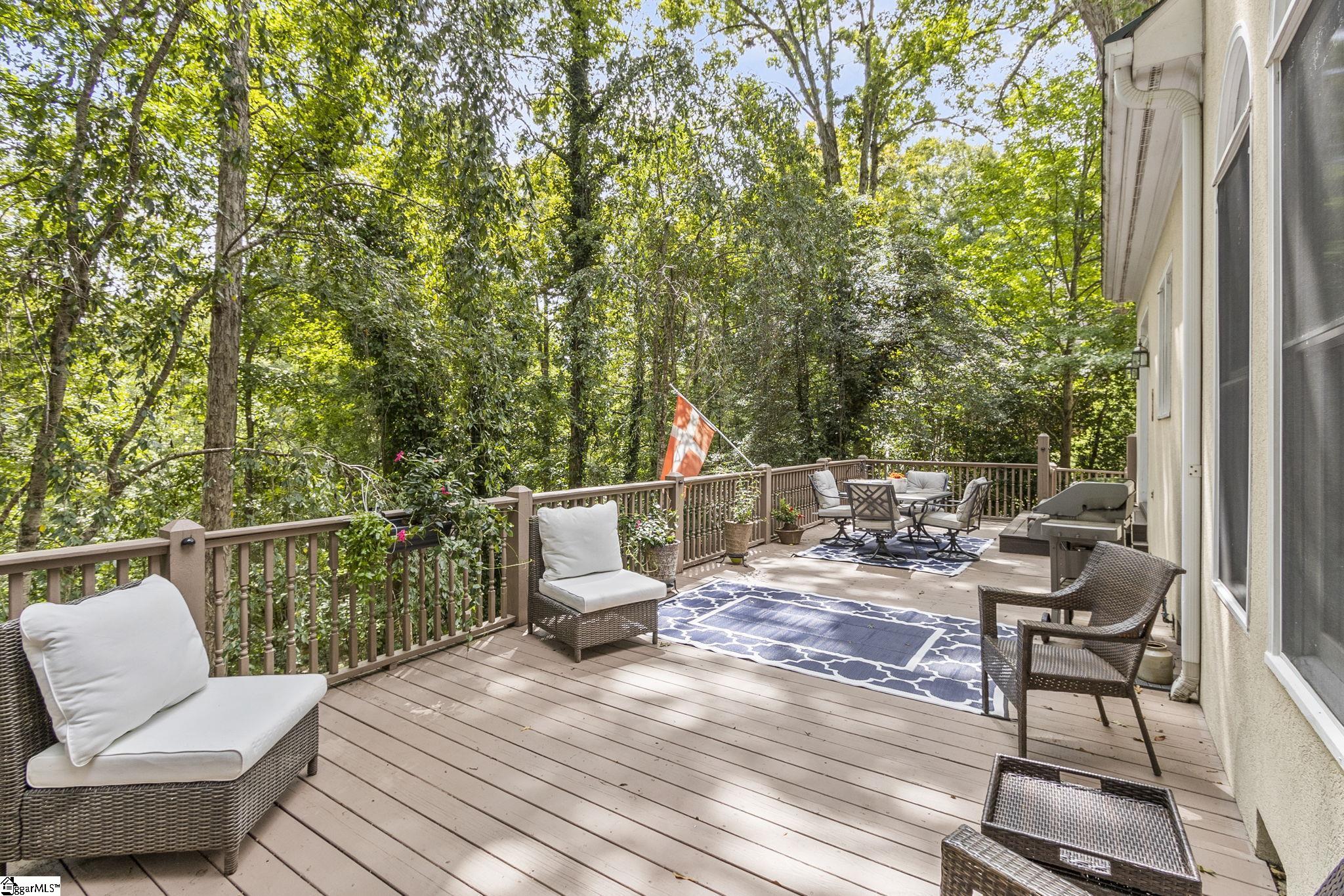 206 Walnut Trace Court