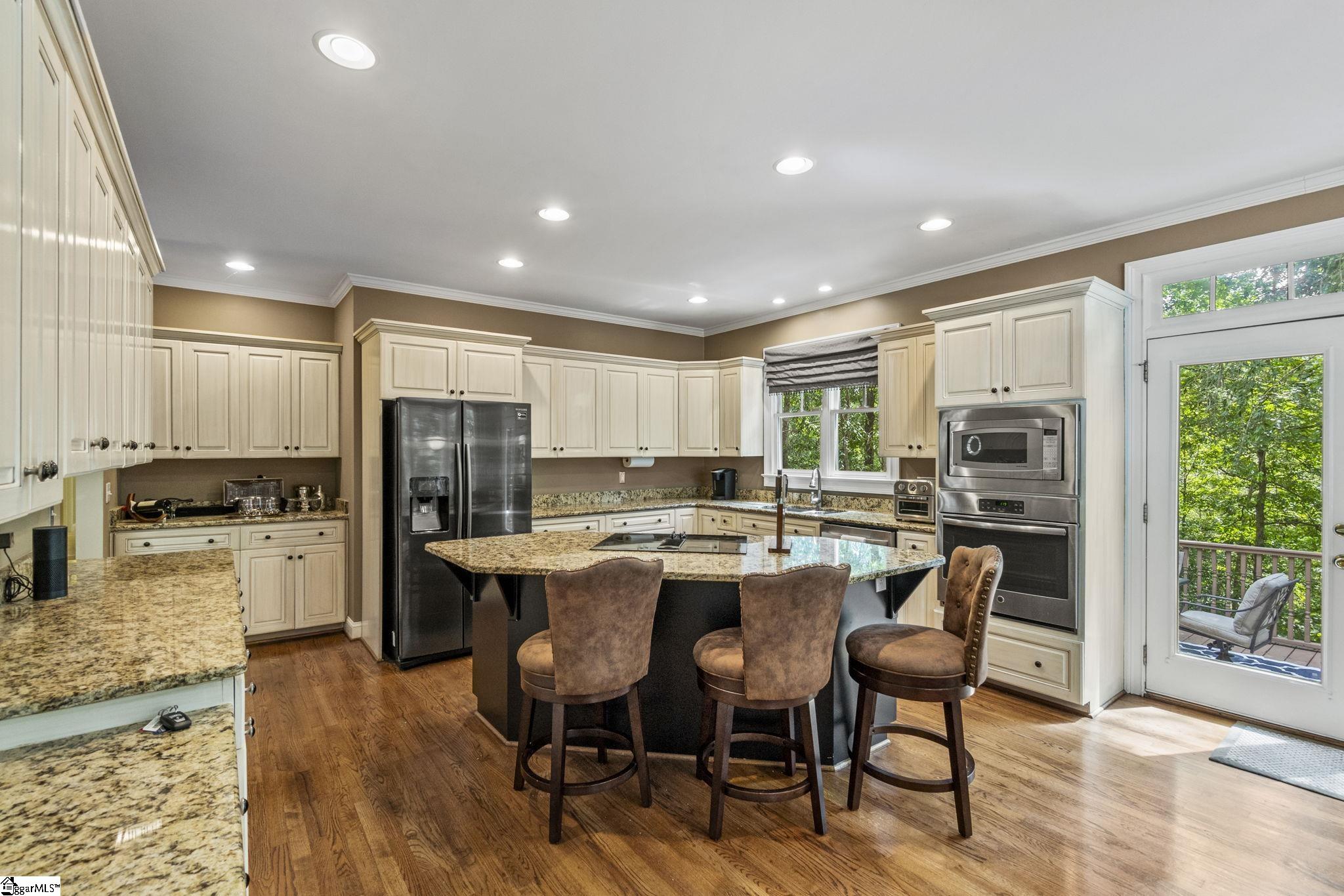 206 Walnut Trace Court