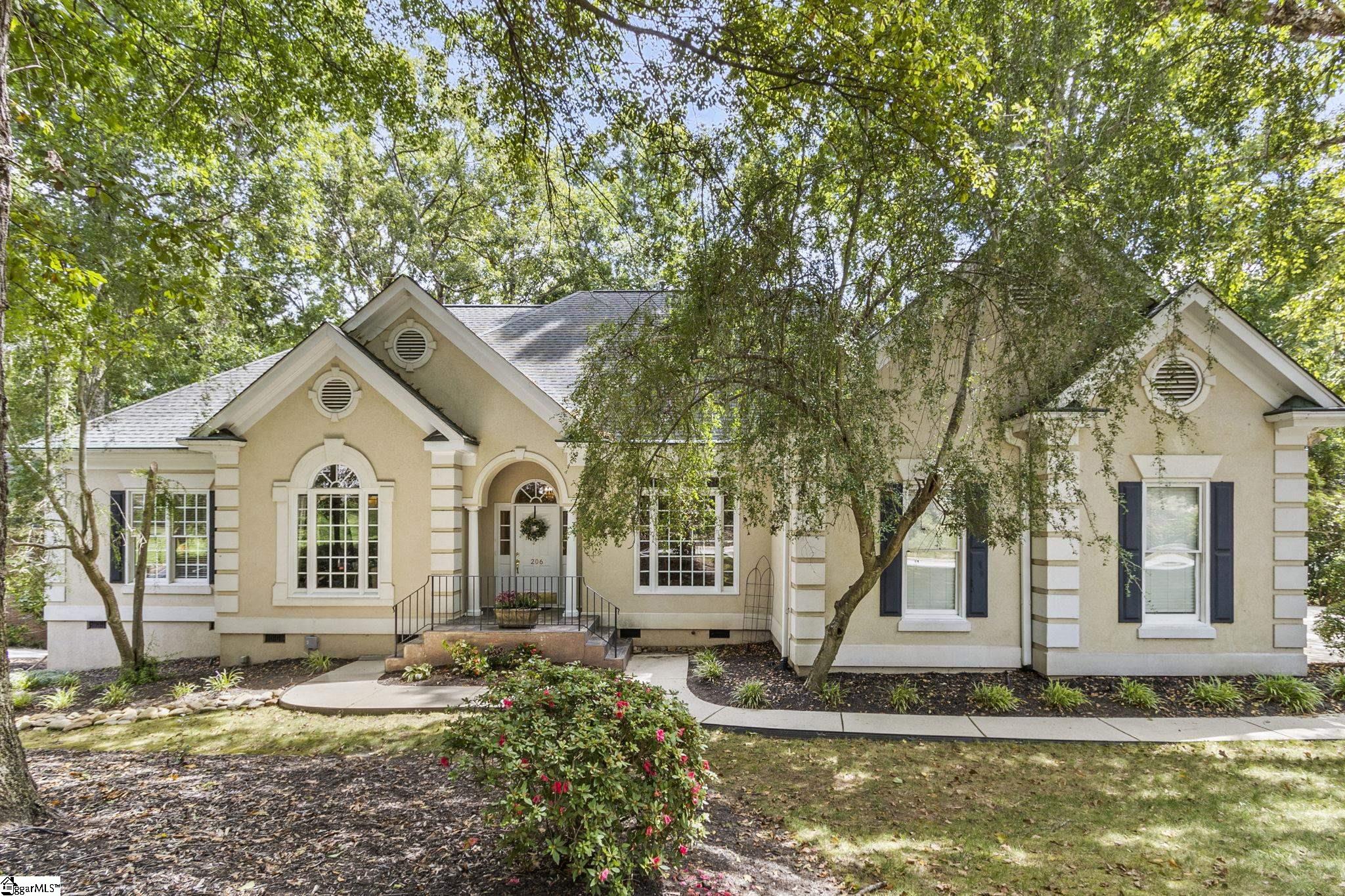 206 Walnut Trace Court