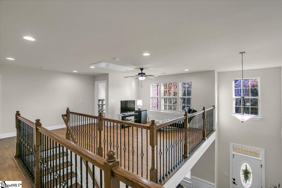 11 Clifton Grove Way