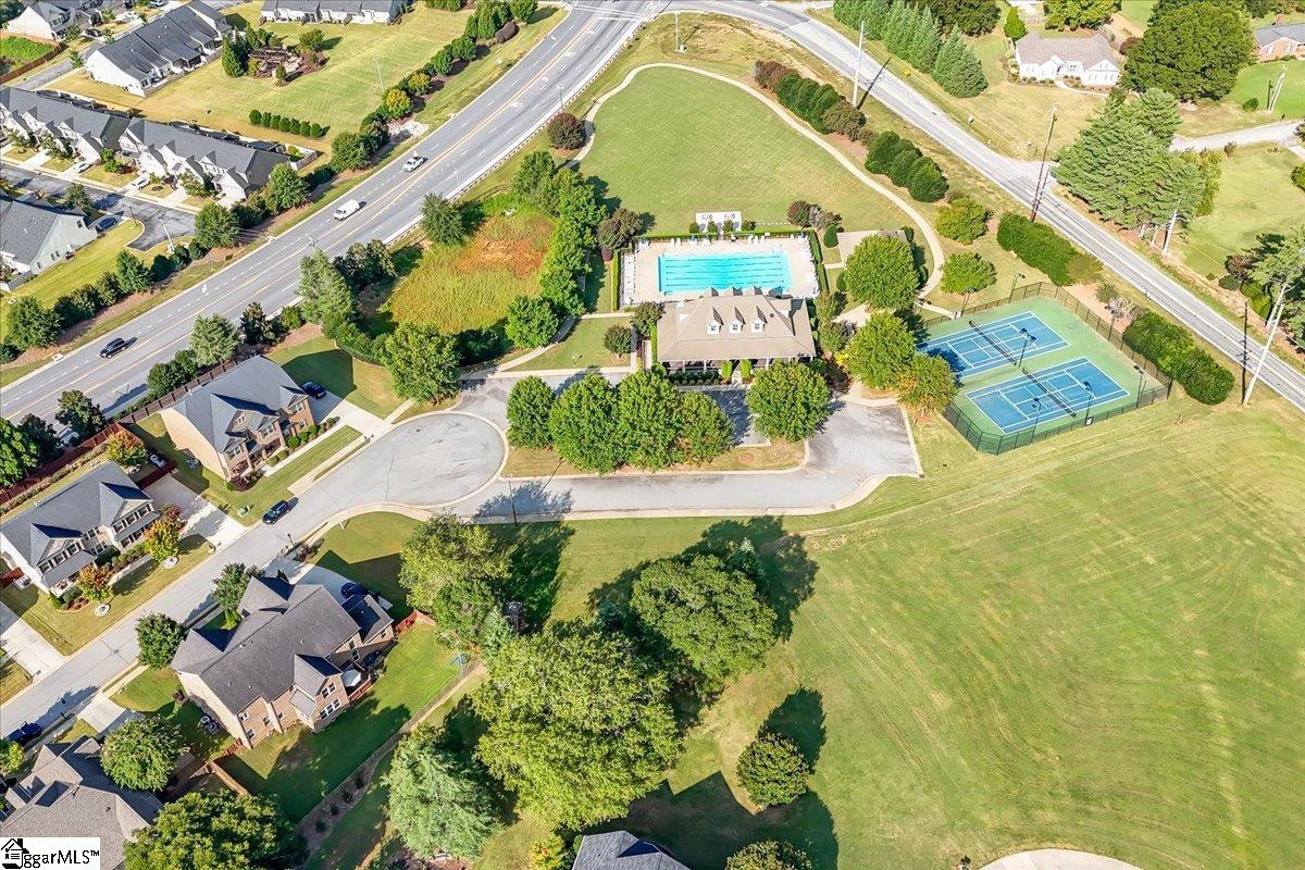 11 Clifton Grove Way