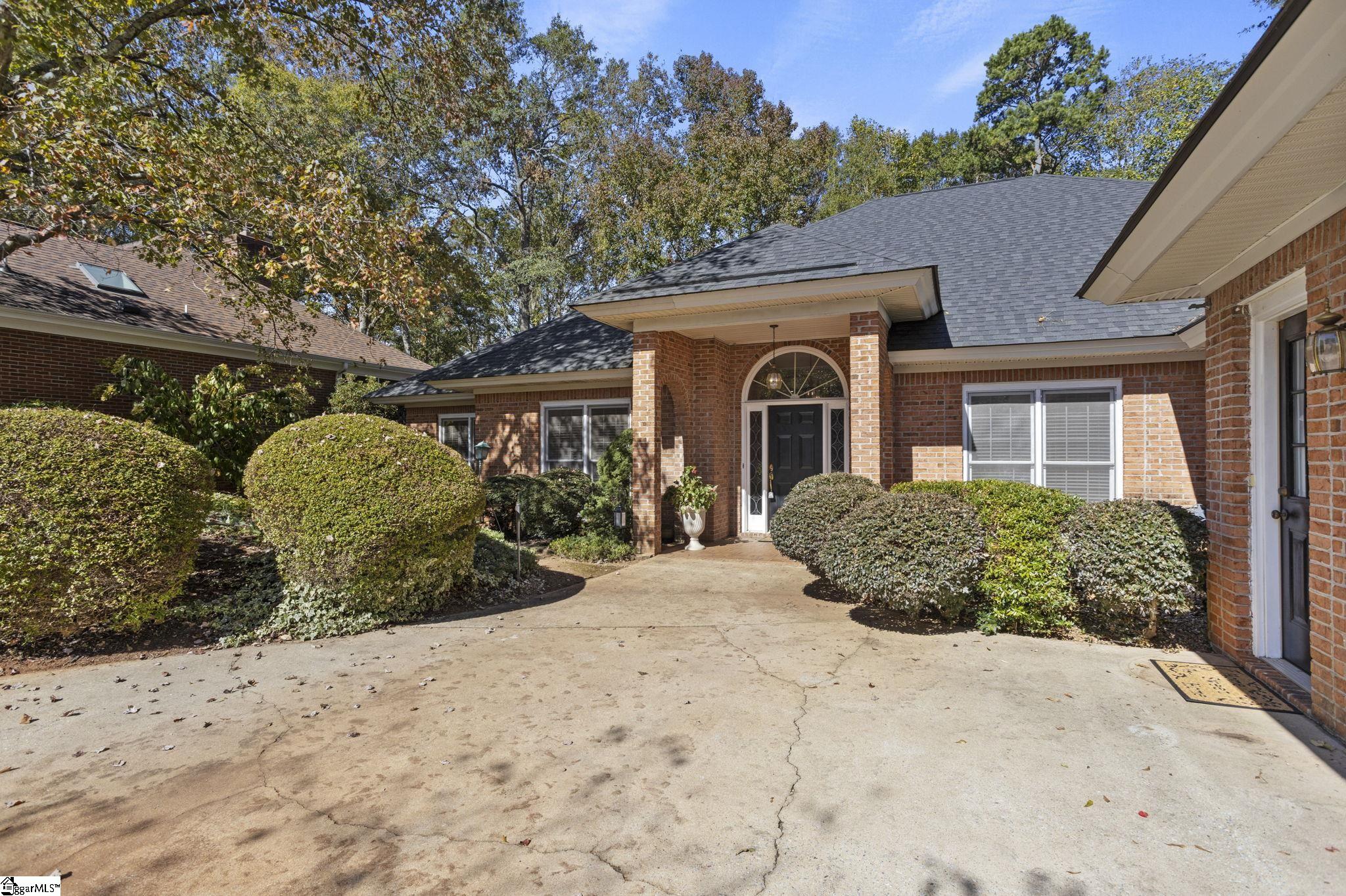 704 New Tarleton Way