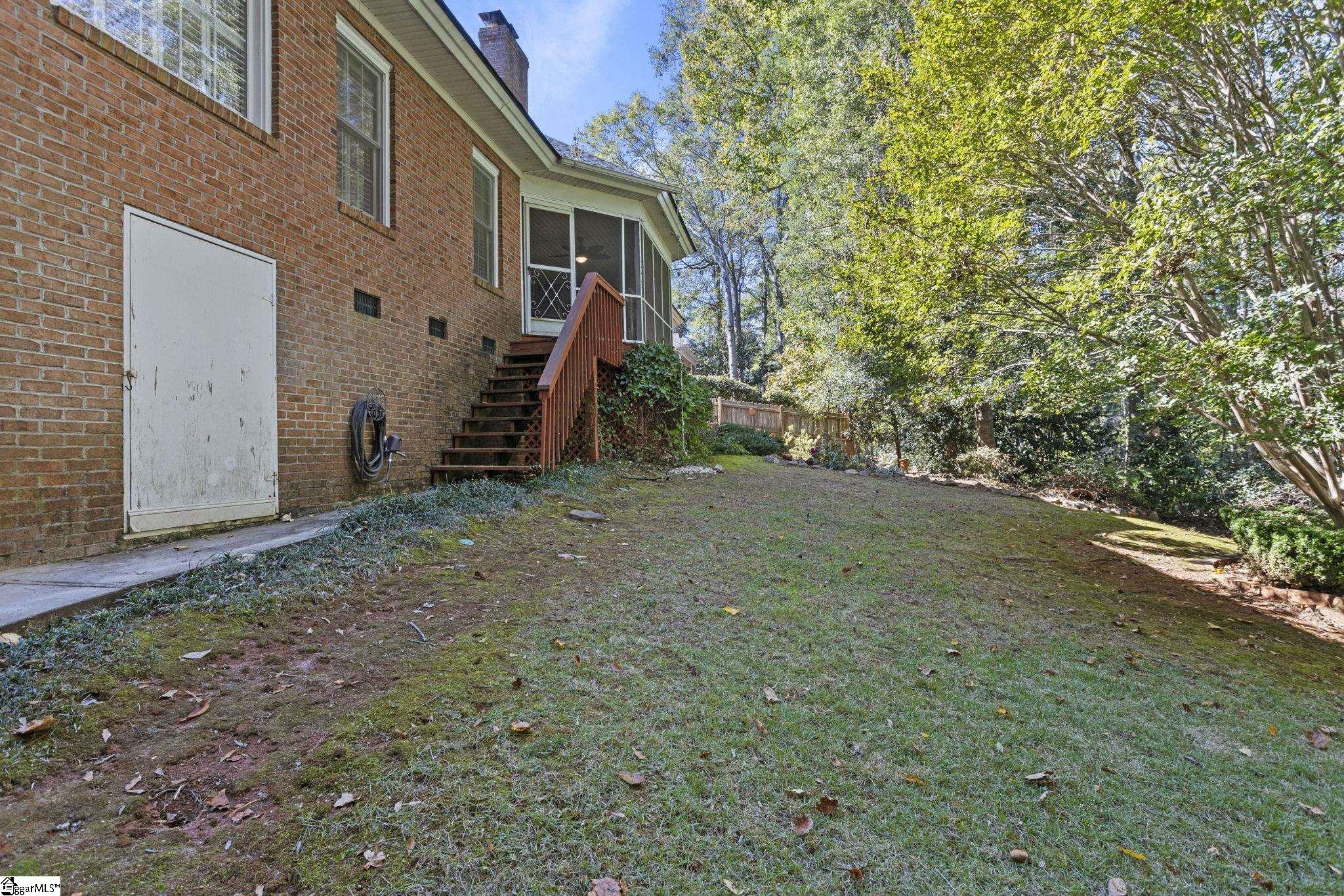 704 New Tarleton Way