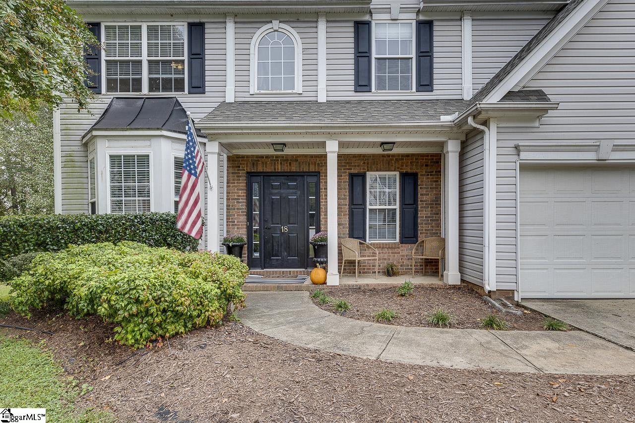 18 Shadowrock Court
