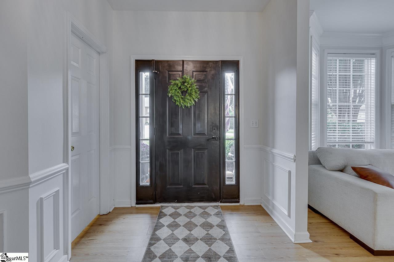 18 Shadowrock Court