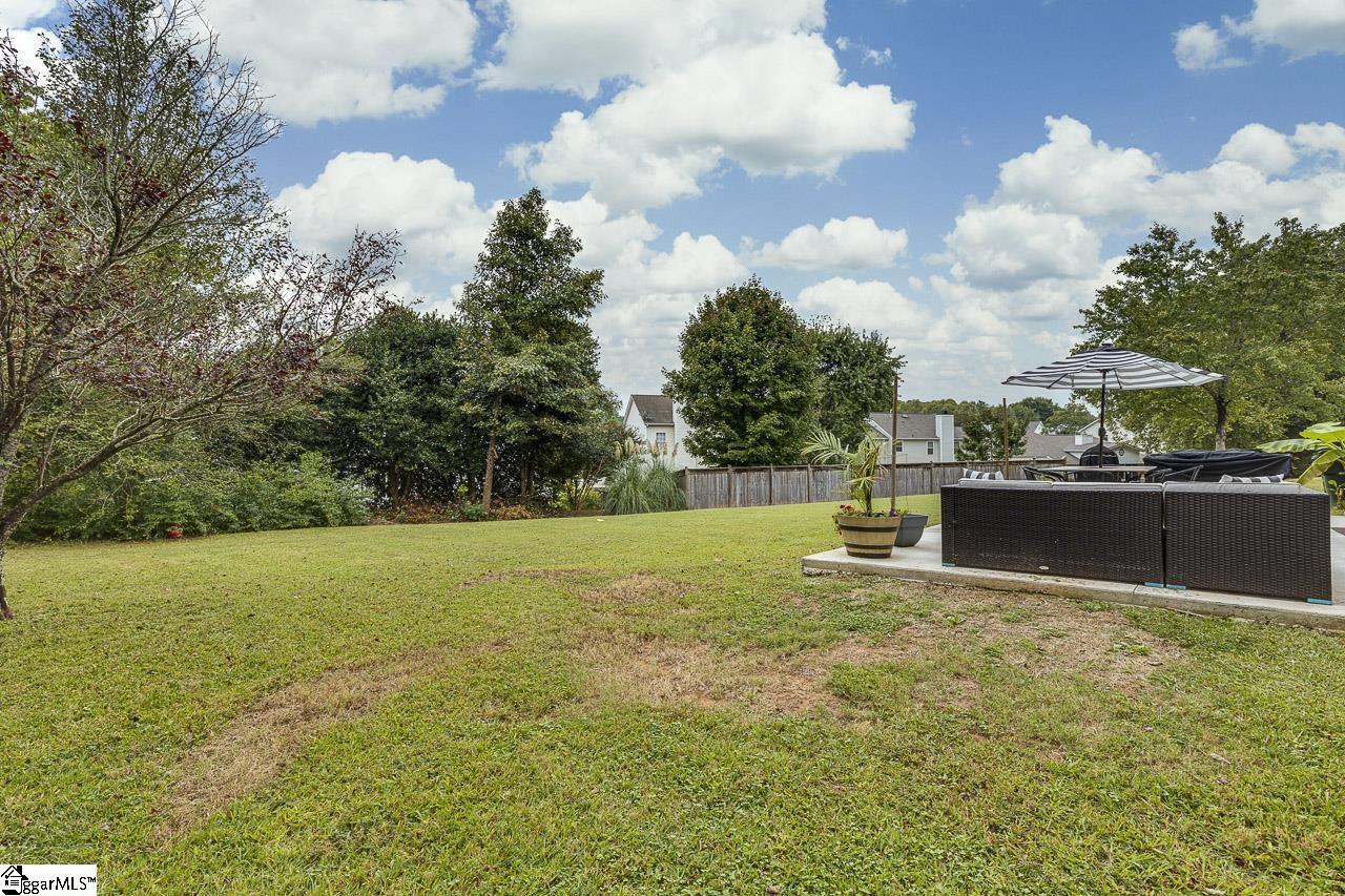 18 Shadowrock Court