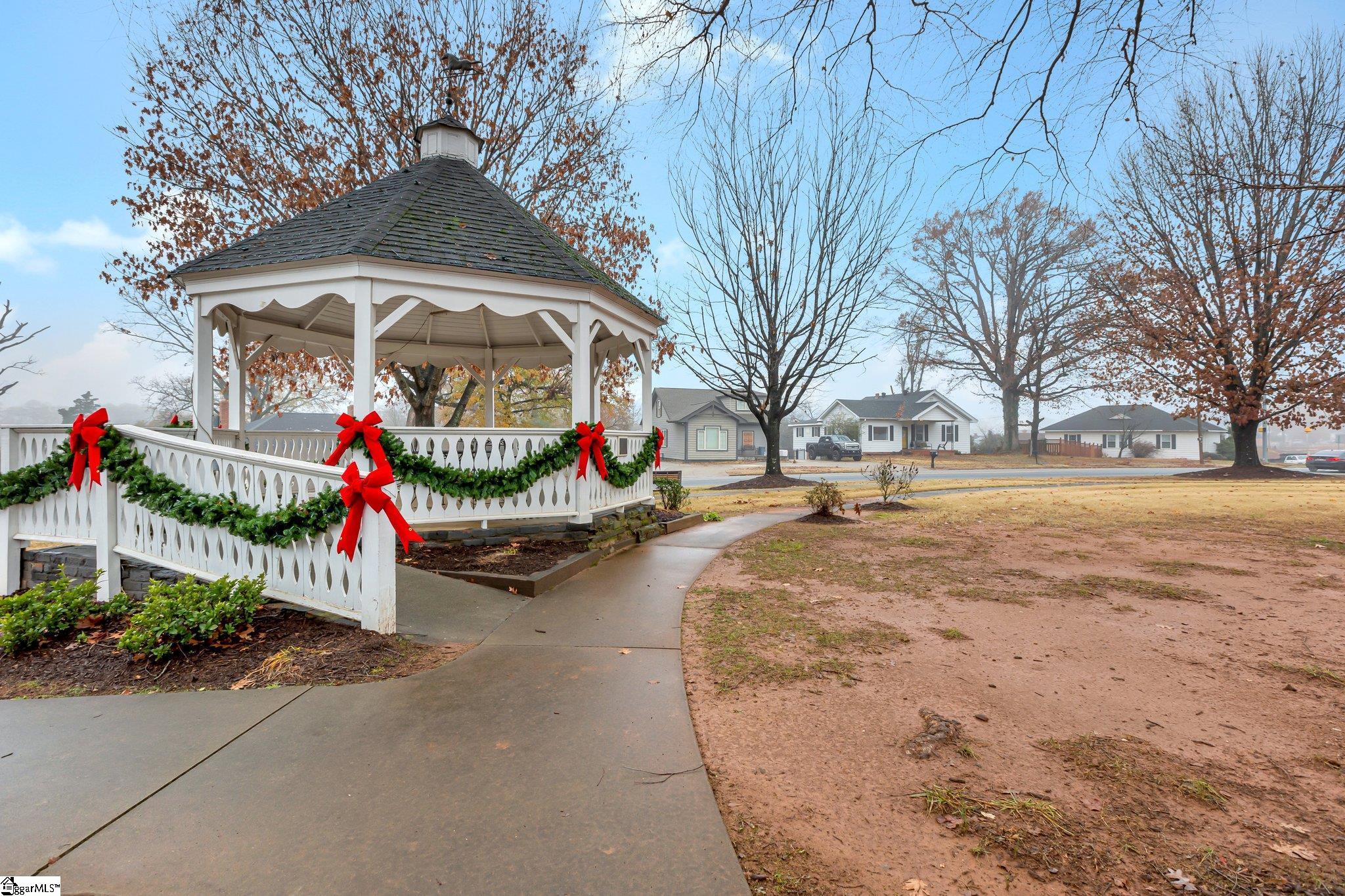 1 Spartanburg Road