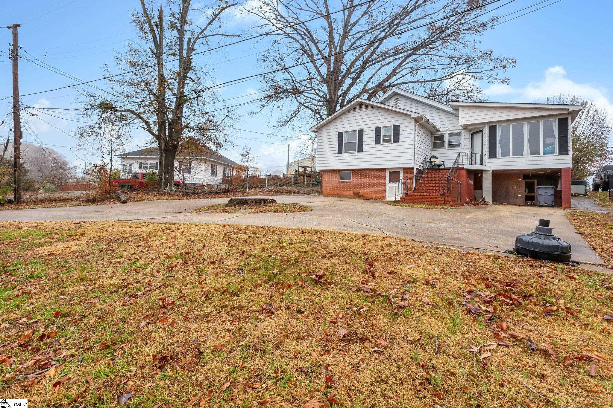 1 Spartanburg Road