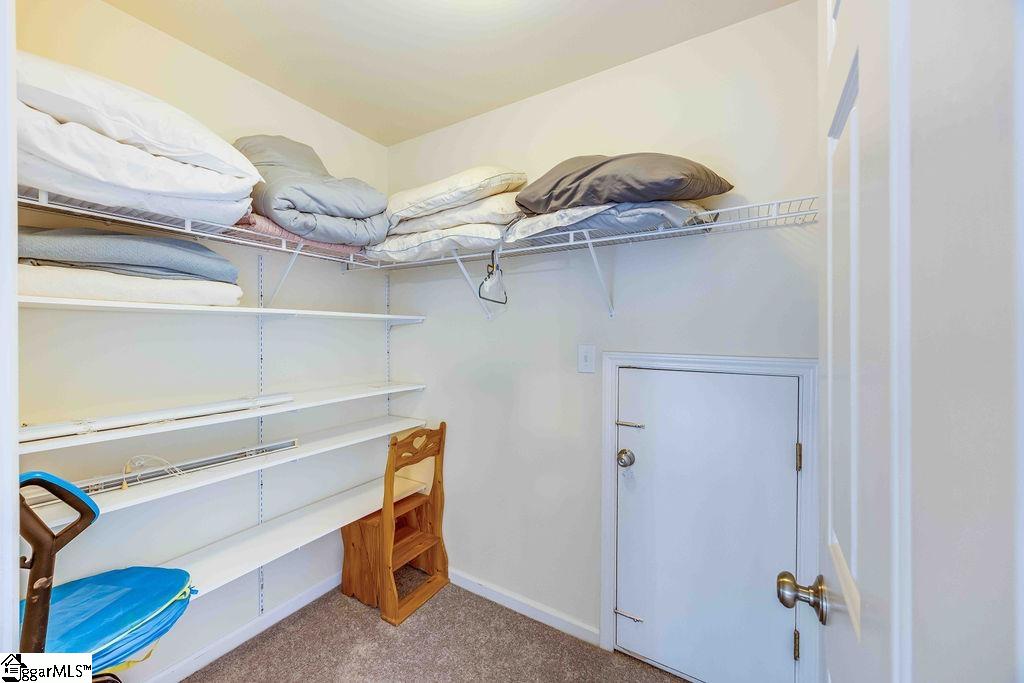 33 Poplar Springs Drive