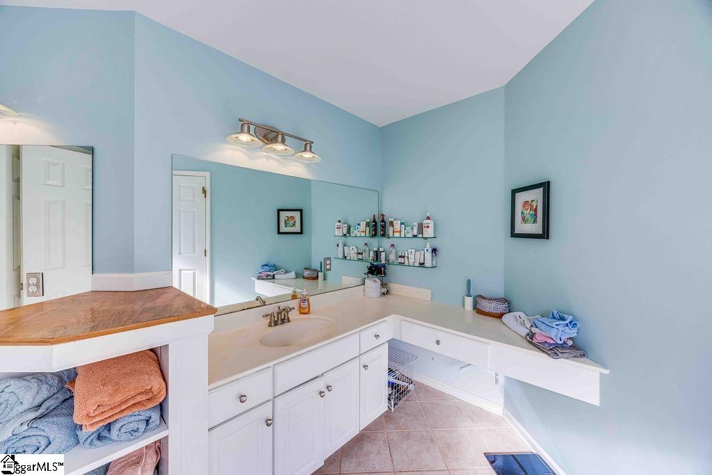 33 Poplar Springs Drive