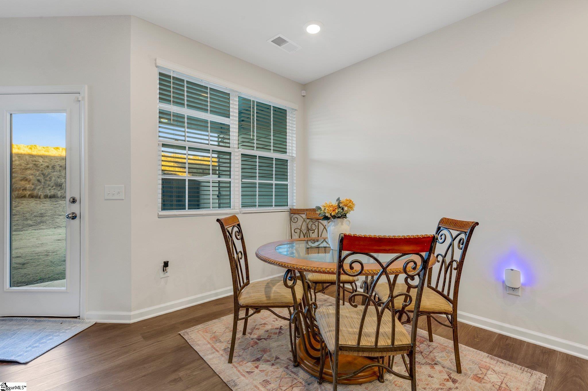 254 E Compass Way