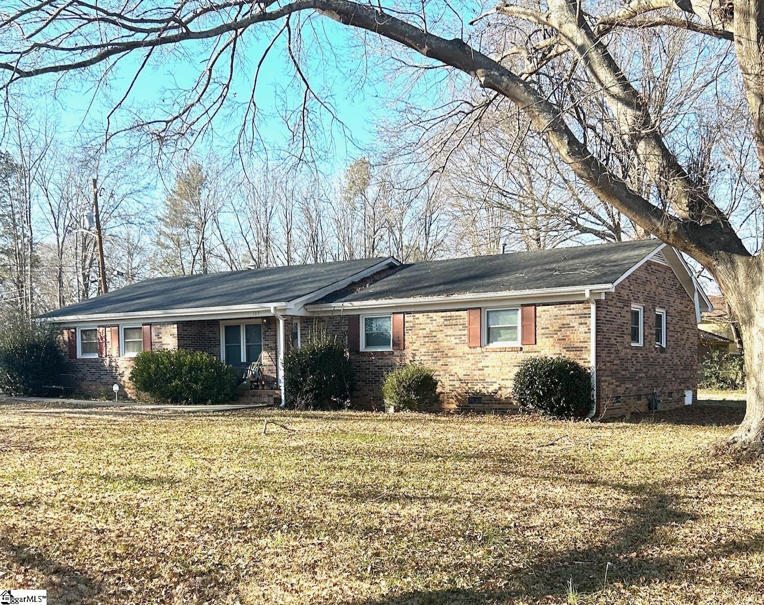 105 Eastview Circle