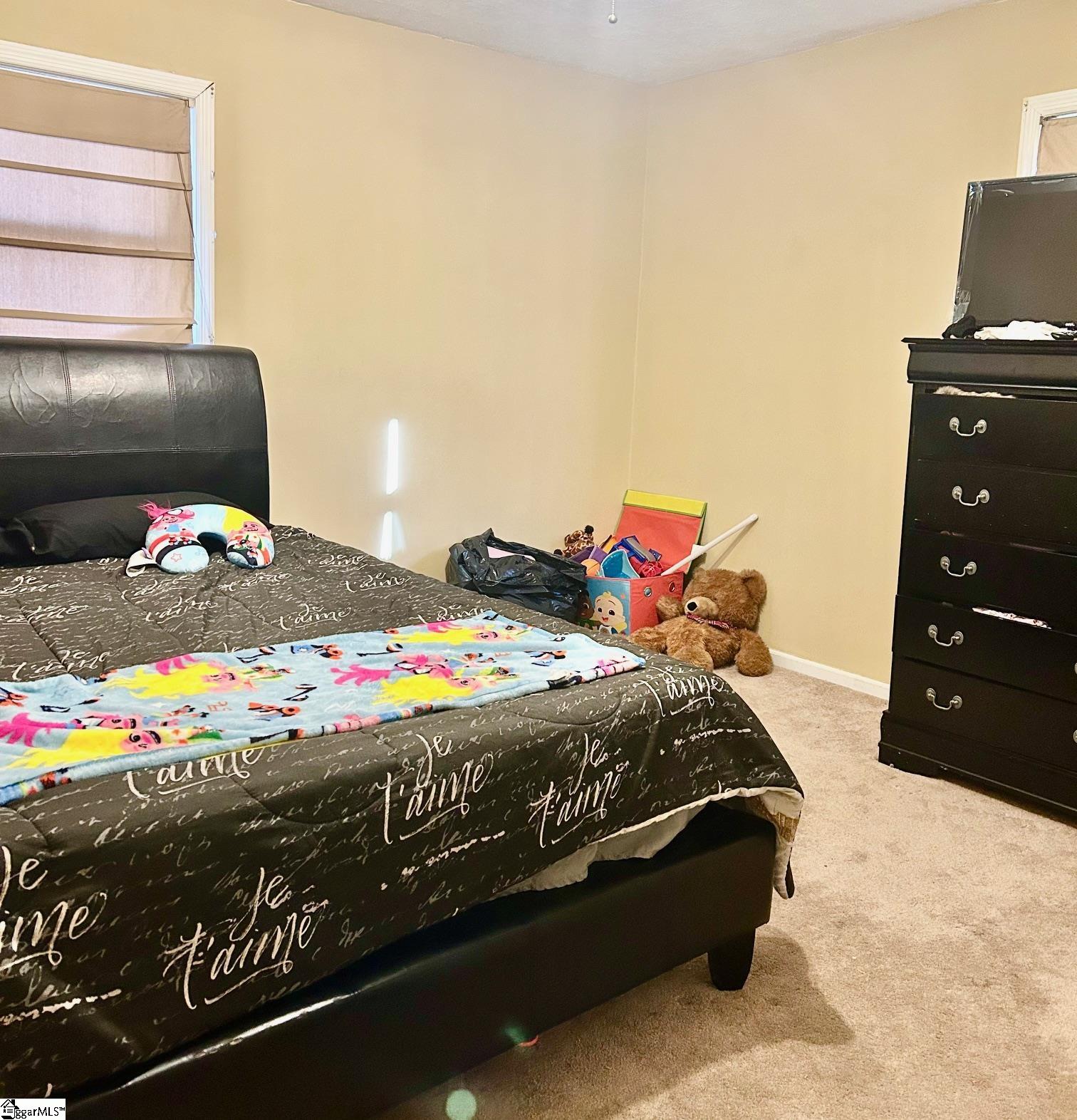 105 Eastview Circle