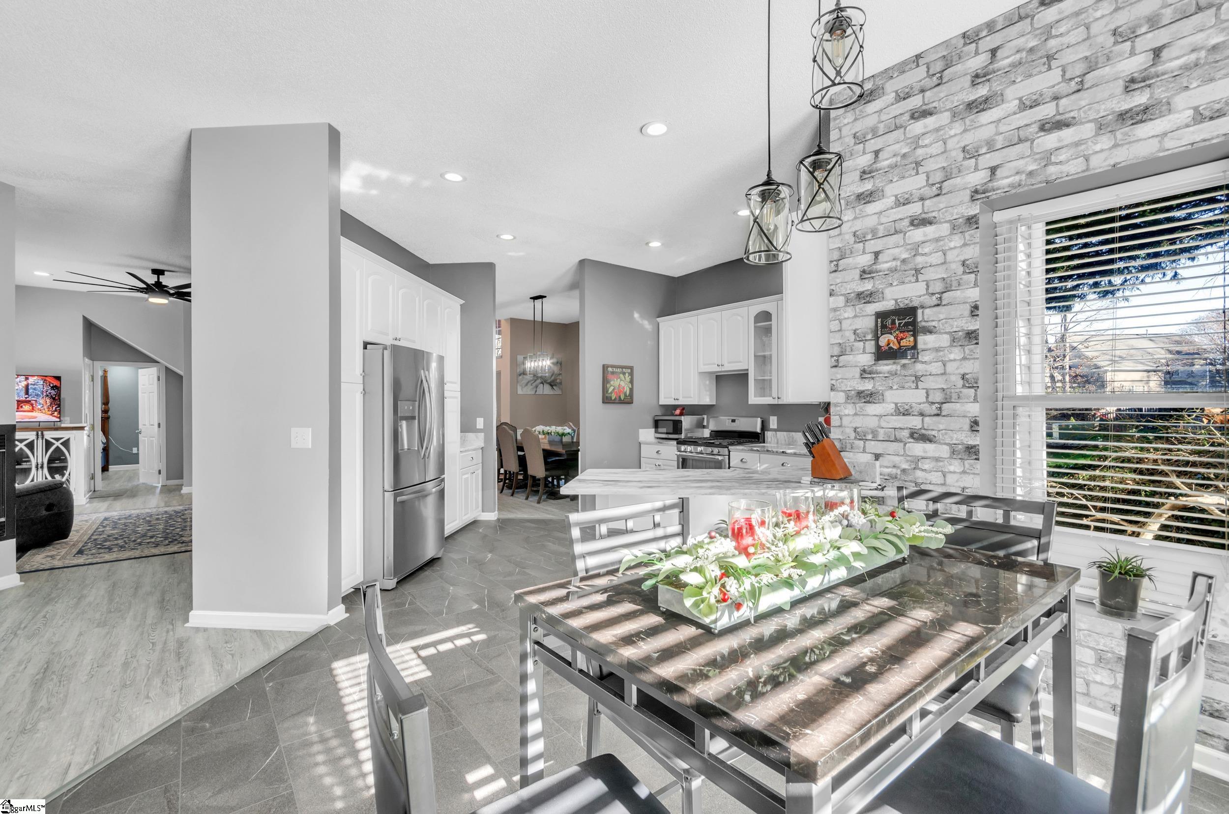 6 Lemington Court
