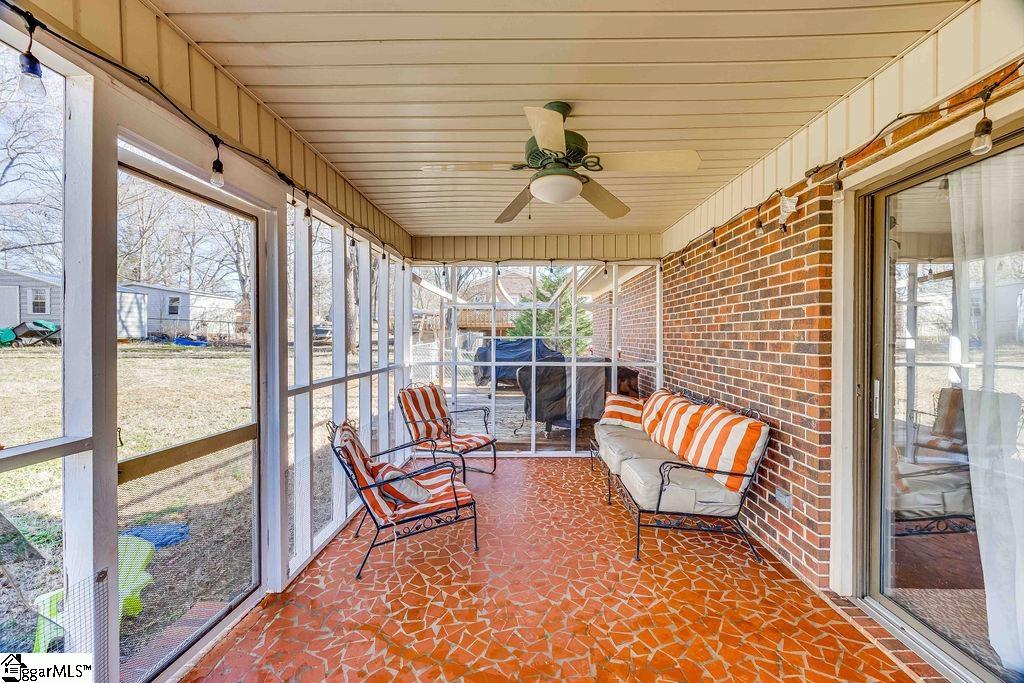 118 Sherman Court