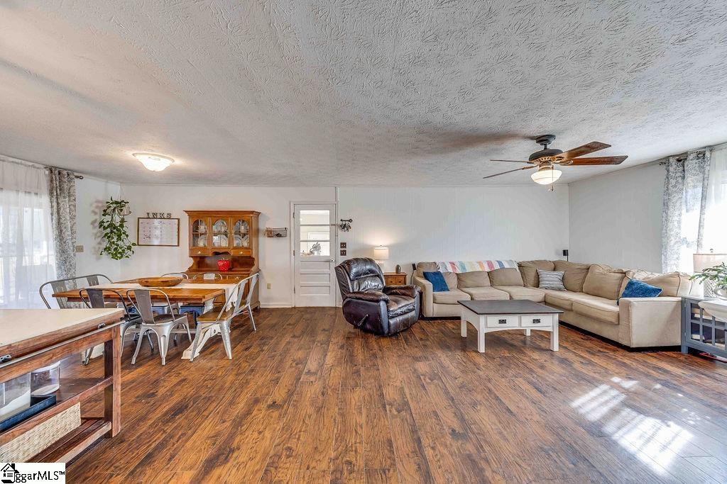 118 Sherman Court
