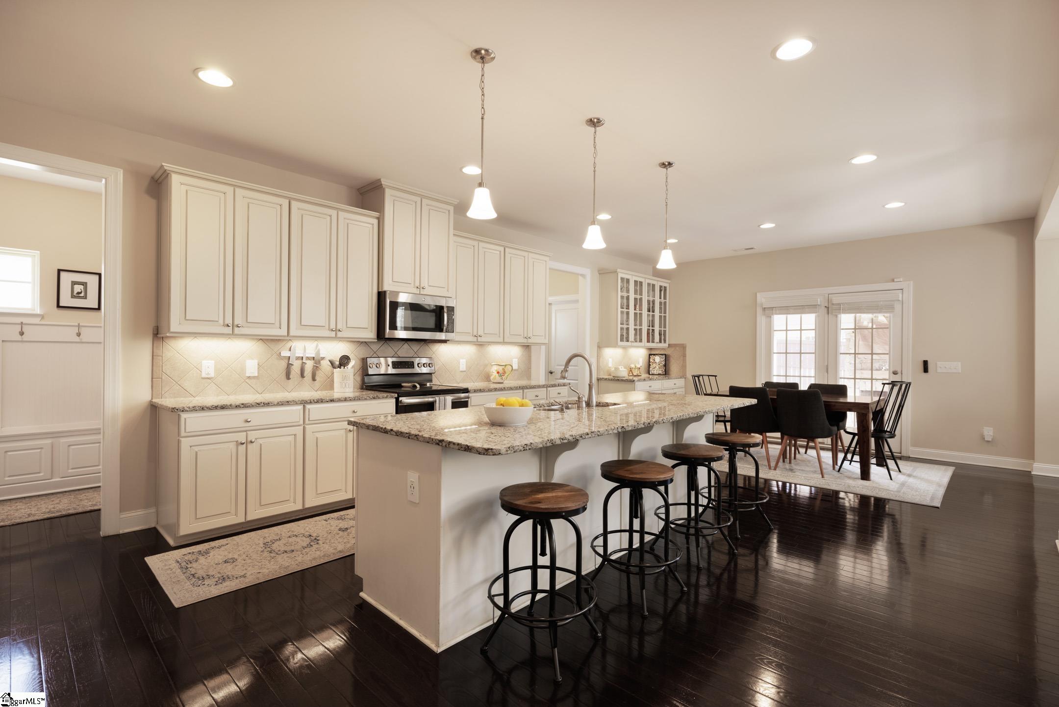 110 Pawleys Drive