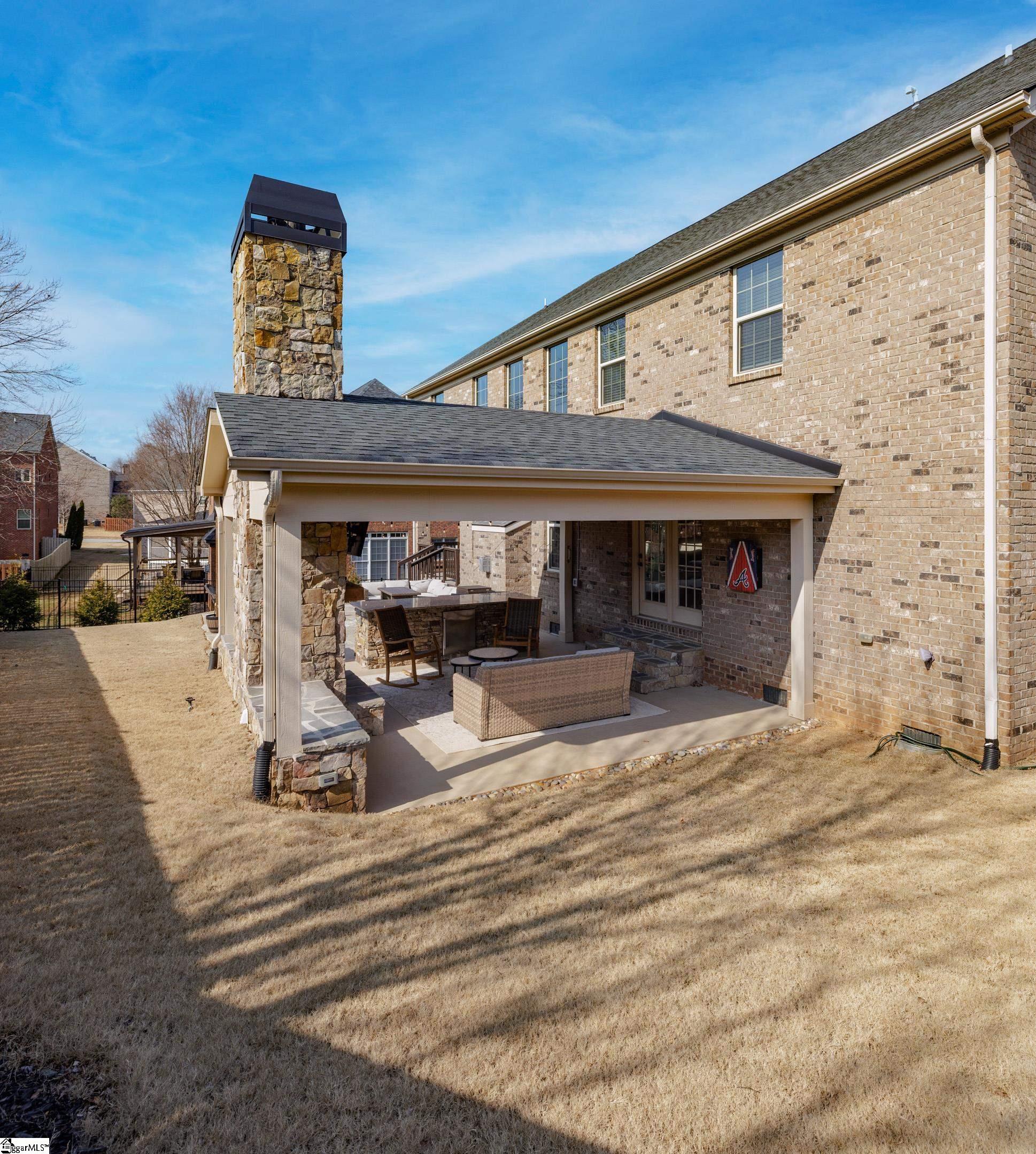 110 Pawleys Drive