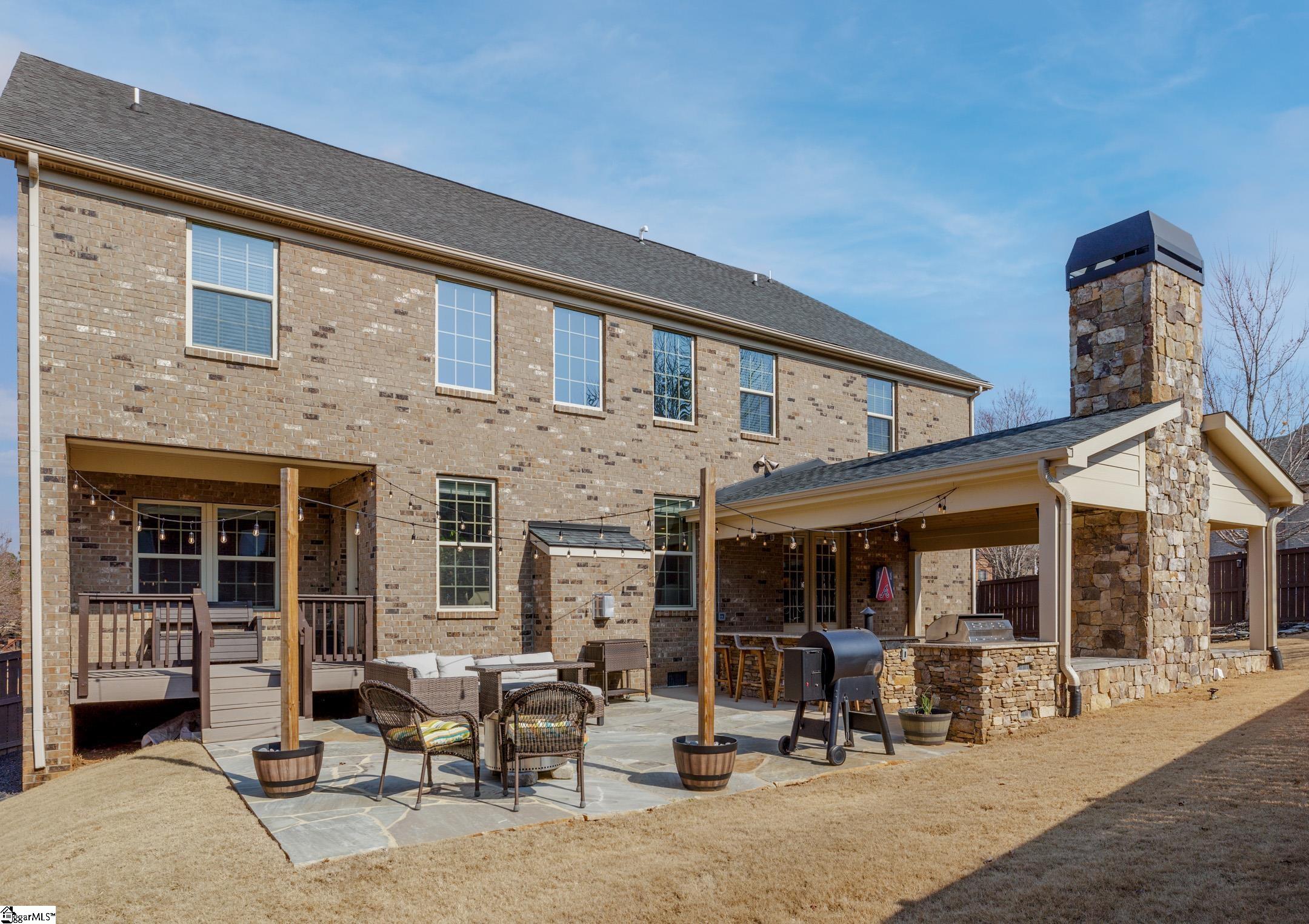 110 Pawleys Drive