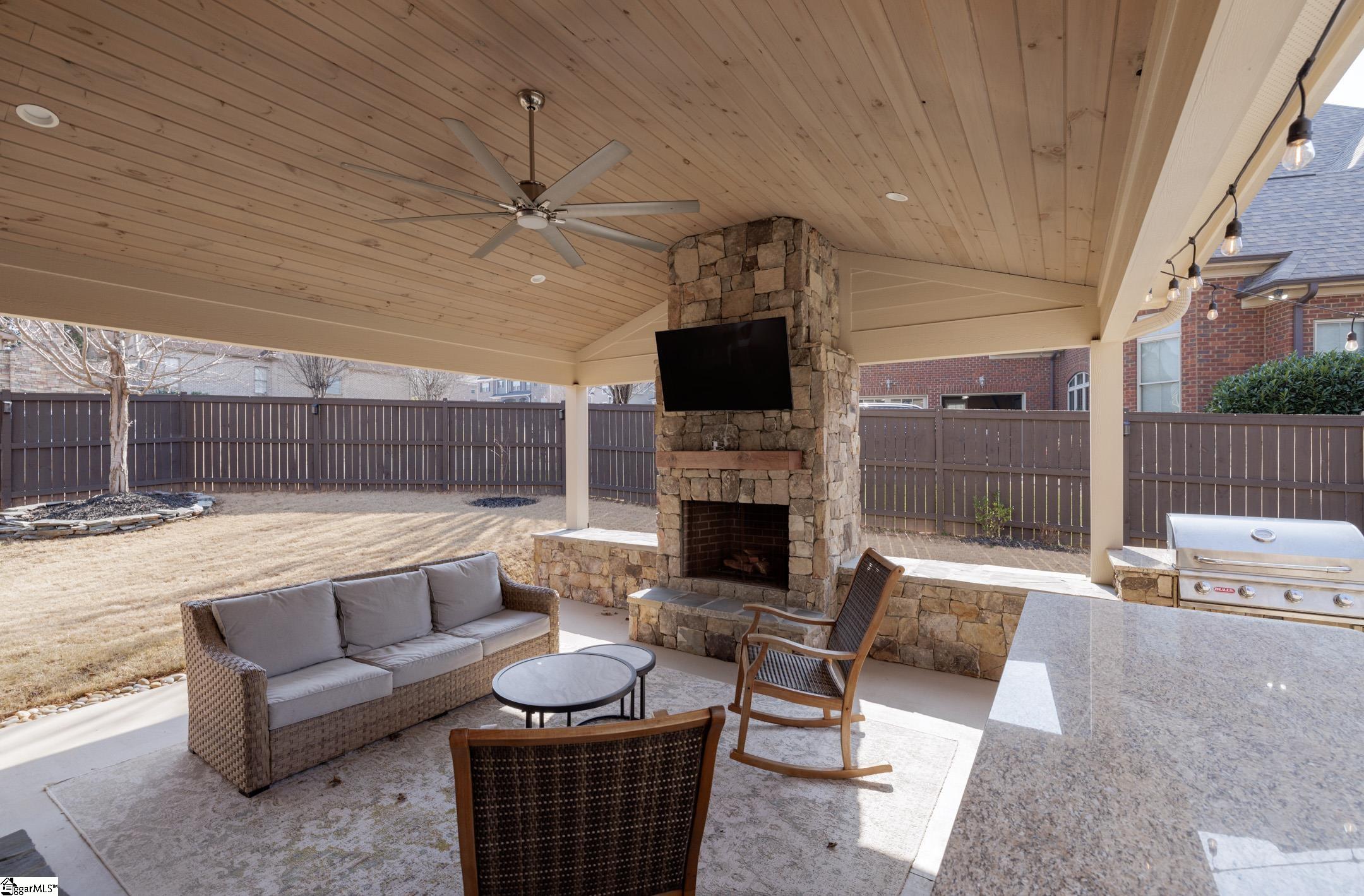 110 Pawleys Drive