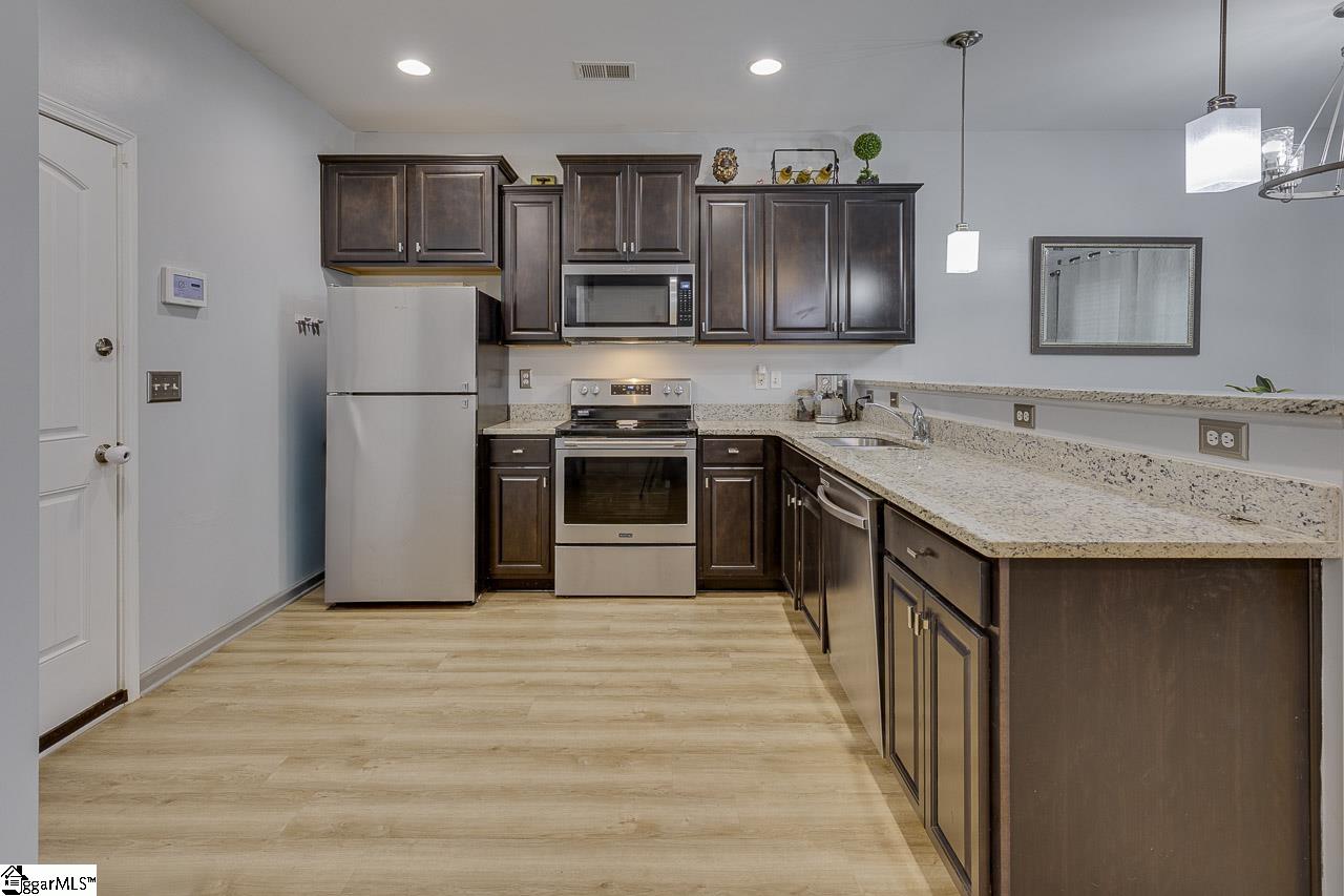 118 Highland Park Court