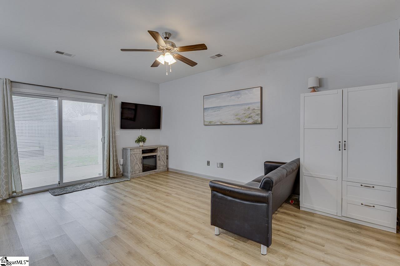 118 Highland Park Court