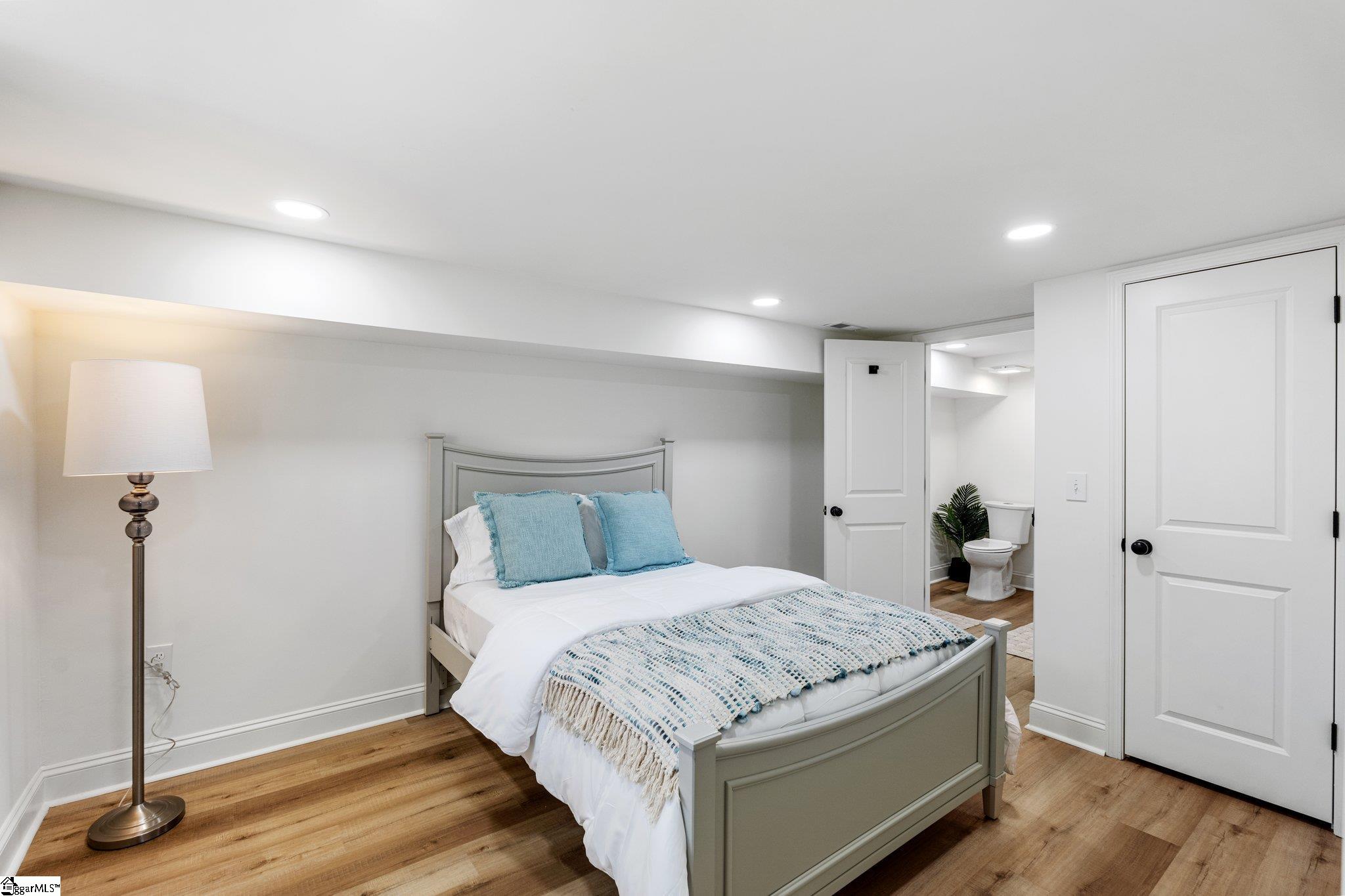 9 Merlocke Drive