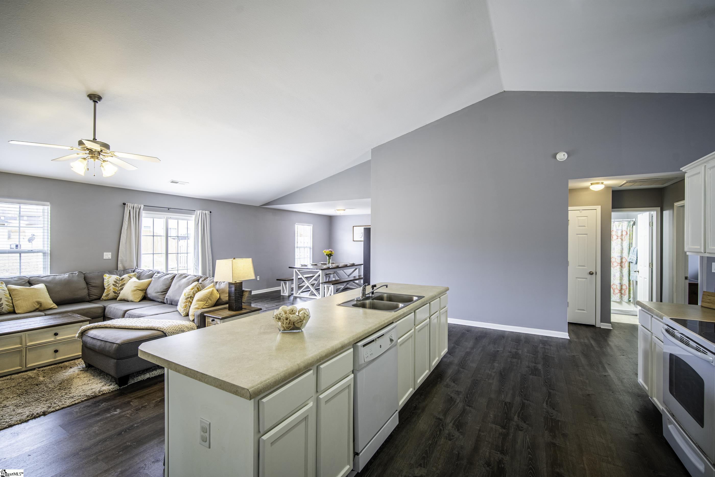 618 Fountainbrook Lane