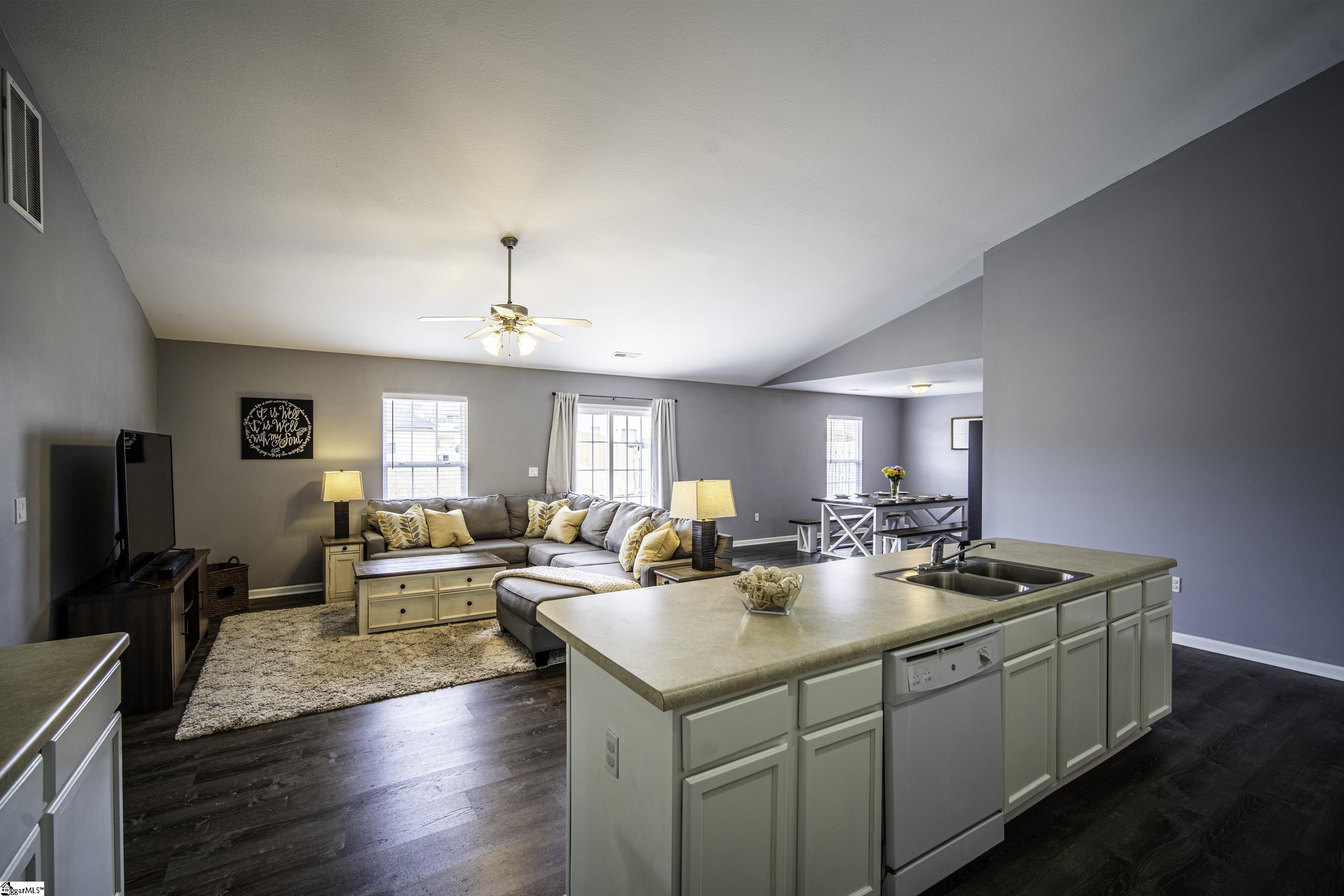 618 Fountainbrook Lane