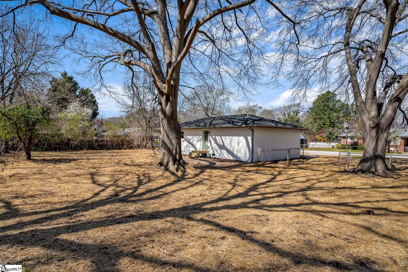 46 Echols Drive
