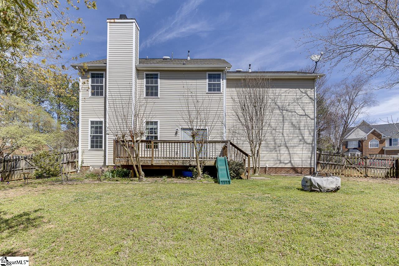 4 Shadowrock Court