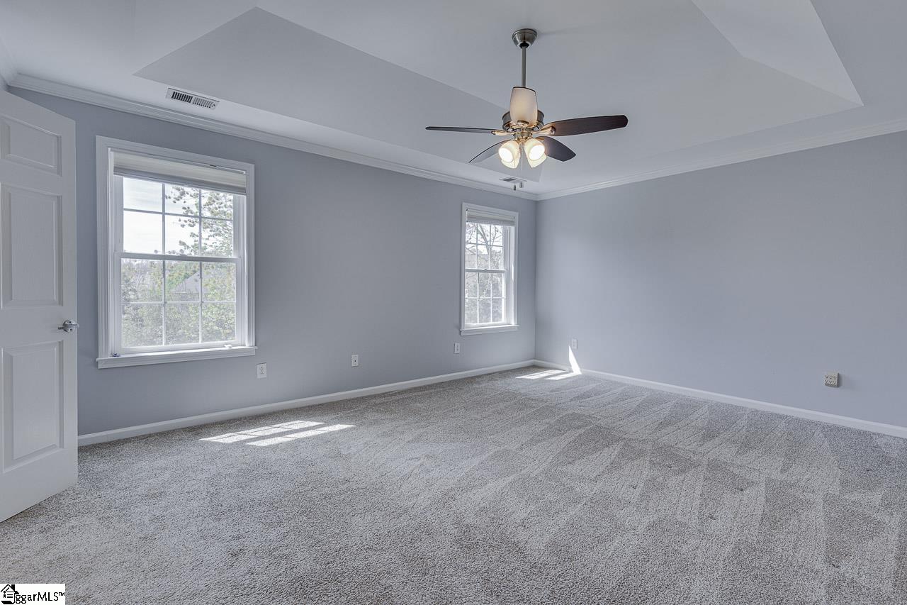 4 Shadowrock Court
