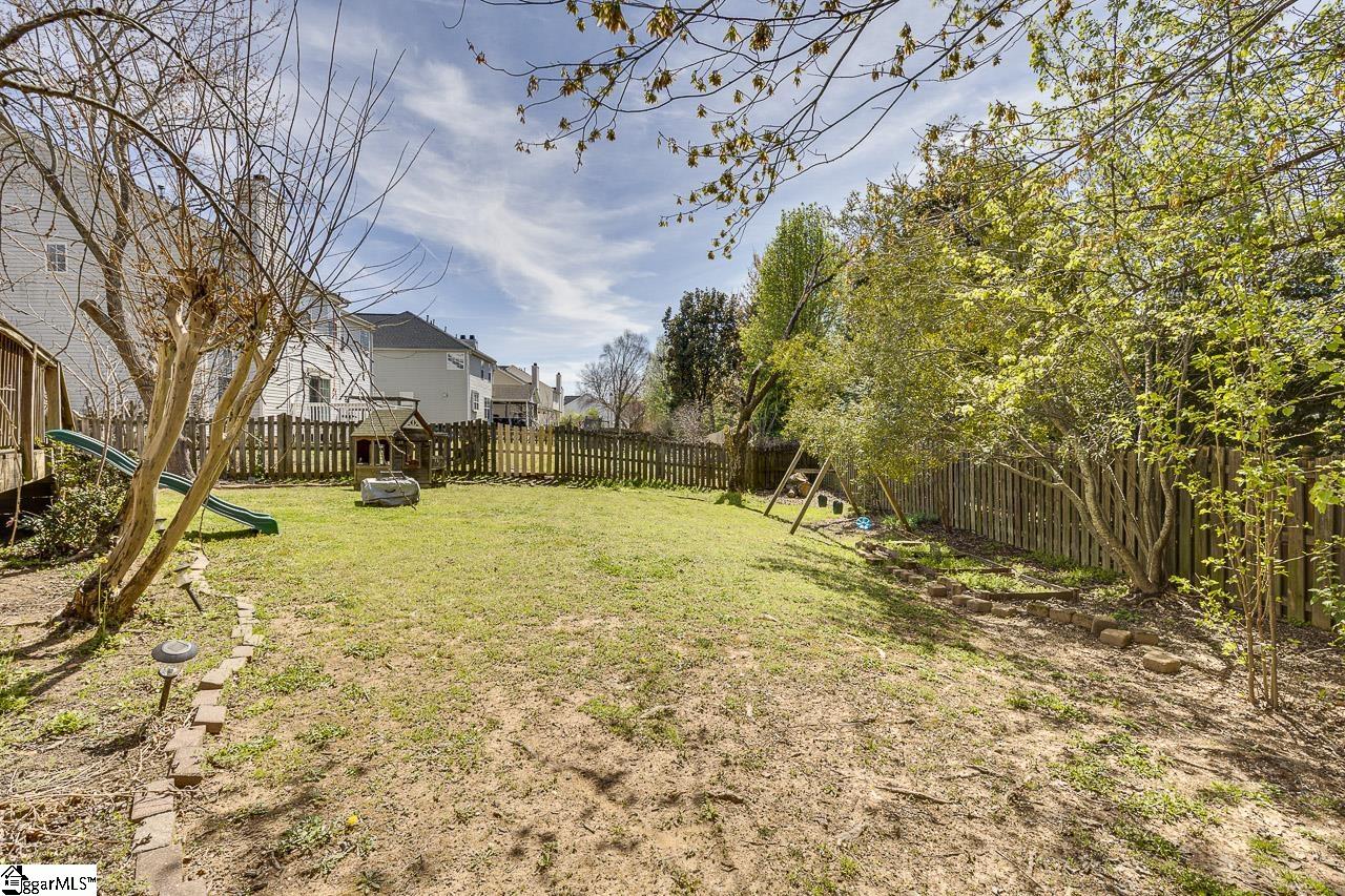 4 Shadowrock Court