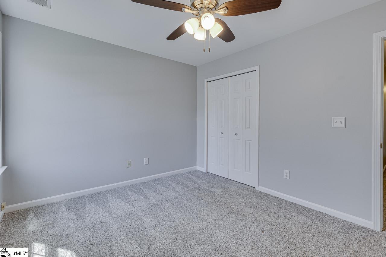 4 Shadowrock Court