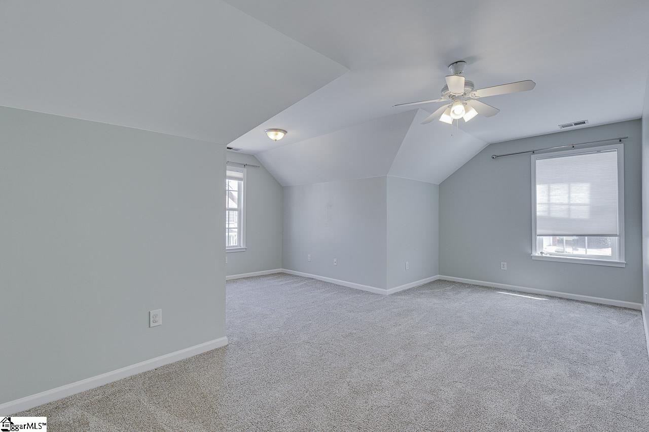 4 Shadowrock Court