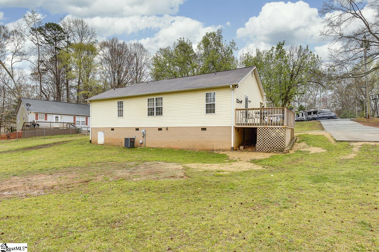 208 Midland Drive