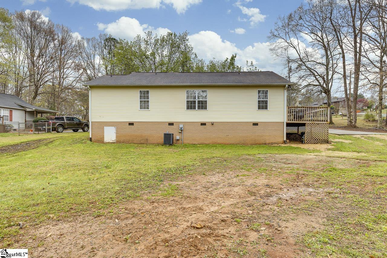 208 Midland Drive