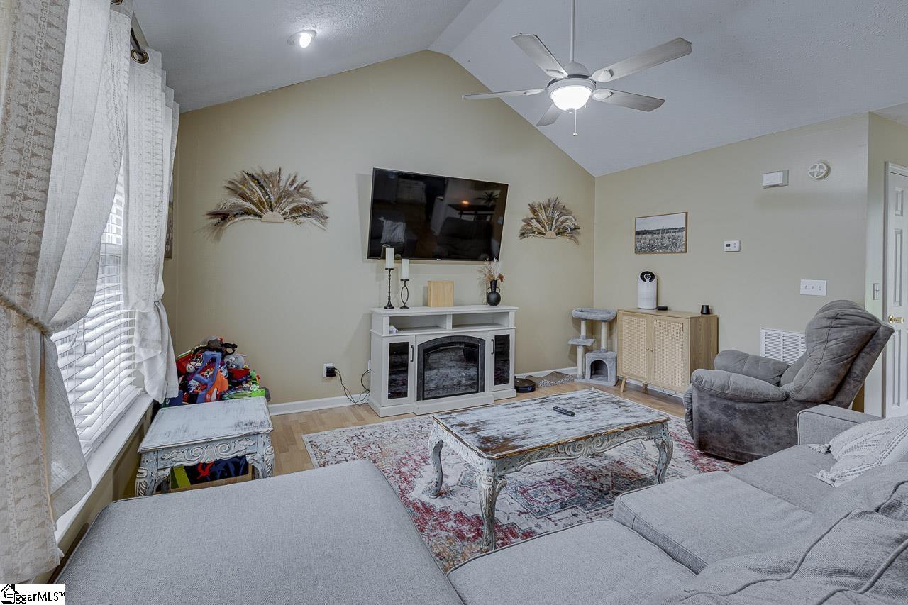 208 Midland Drive