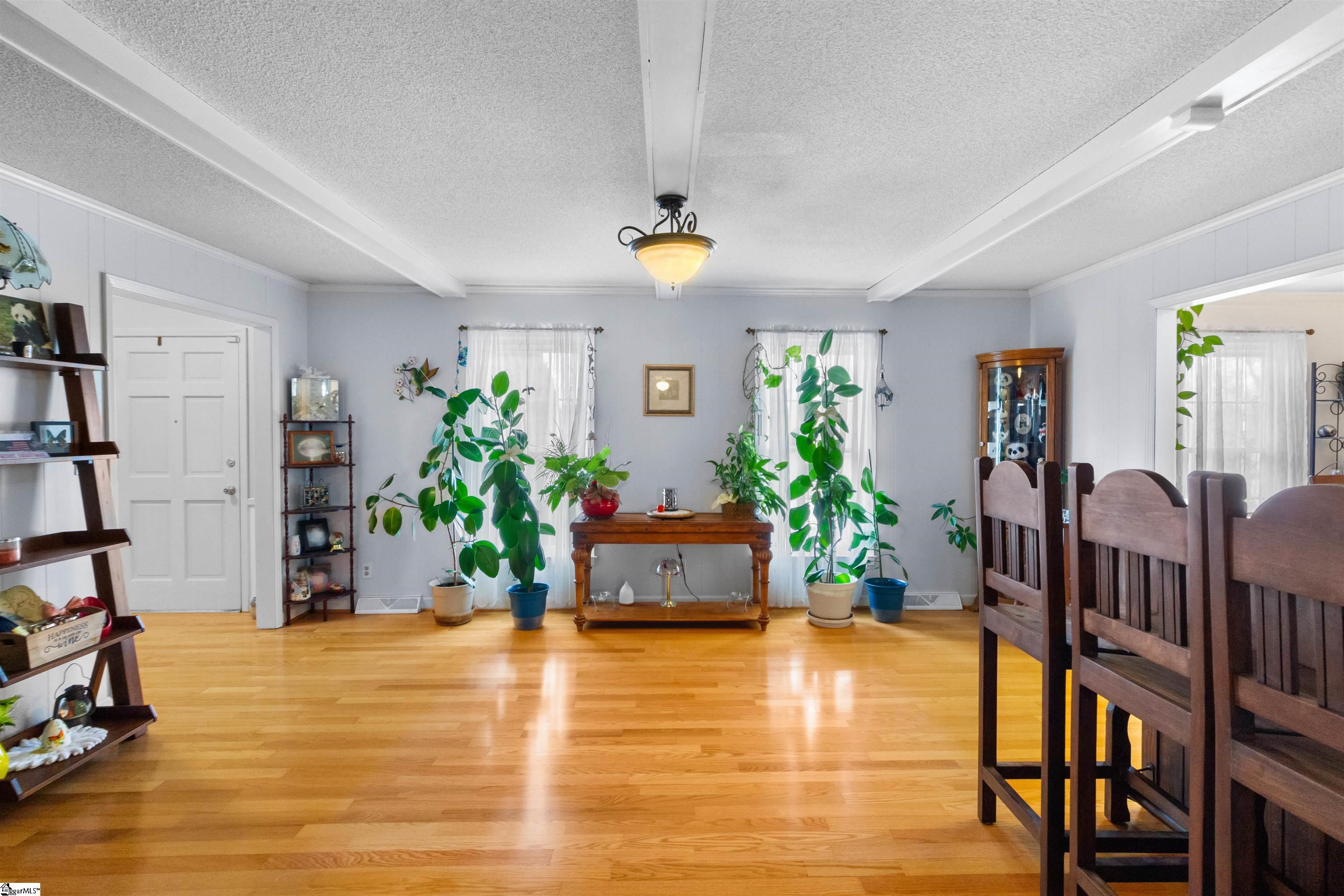 104 Autumn Hill Road